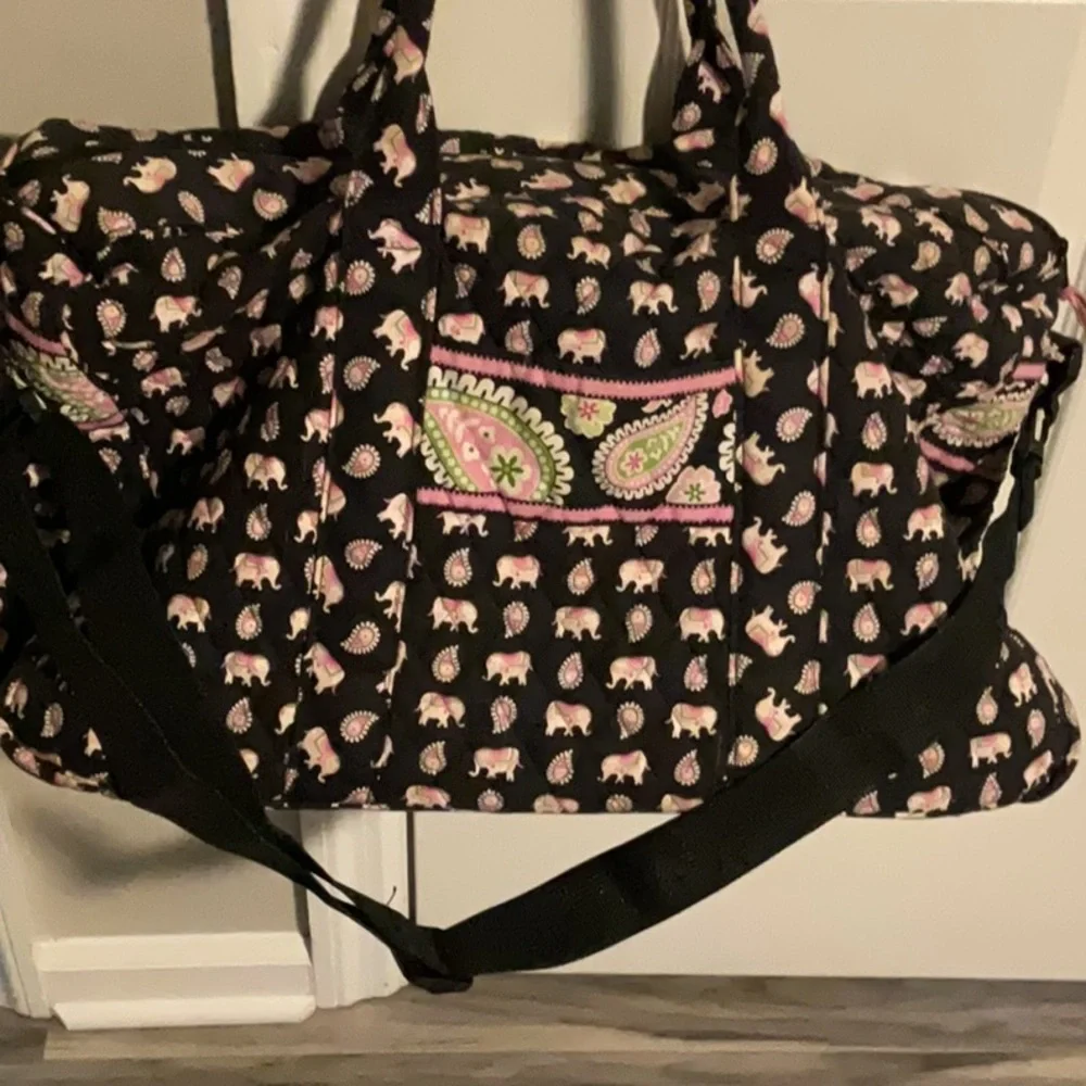 Vera Bradley Black and Pink Elephant Travel Bag - Picture 4 of 4